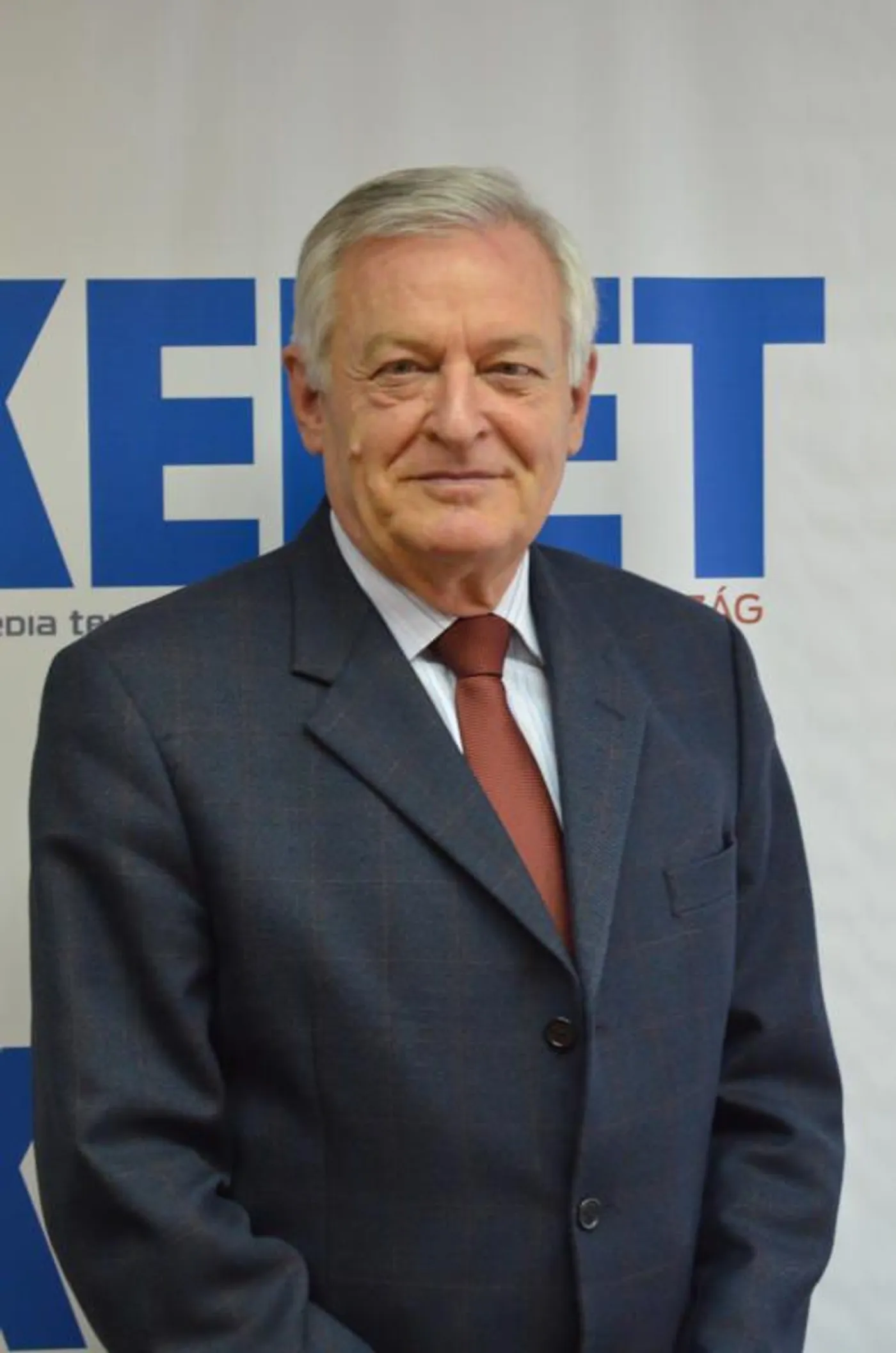 Hajnal Béla portré